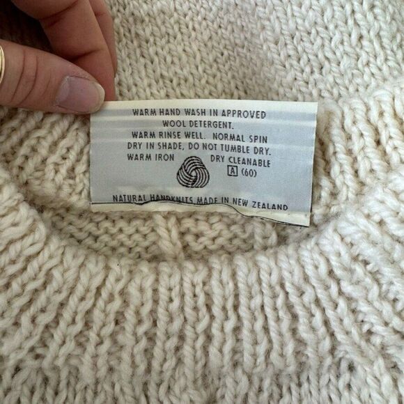 Vintage Country Knits Wool Hand Knit White Fisherman Sweater Made in New Zealand - Picture 4 of 9